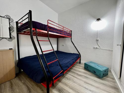 Postel nebo postele na pokoji v ubytování Apartamento royal marine en empuriabrava