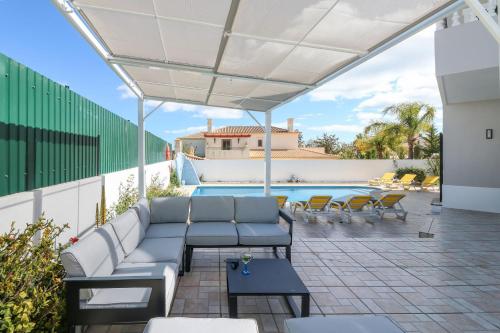 Villa Alfazema by Algarve Holidays