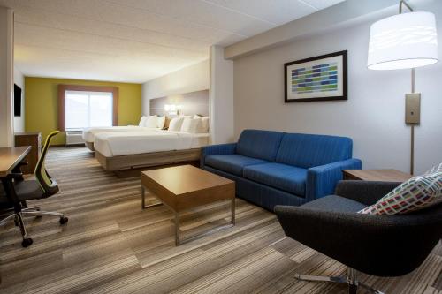 Gallery image of Holiday Inn Express Hotel & Suites Fort Wayne, an IHG Hotel in Fort Wayne