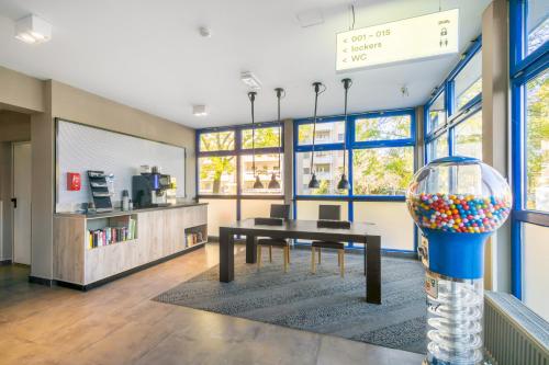 Kuchyň nebo kuchyňský kout v ubytování a&o Dresden Hauptbahnhof