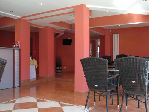TV a/nebo společenská místnost v ubytování Hotel SOLE
