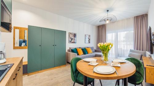 Sunset Resort, Sun & Snow