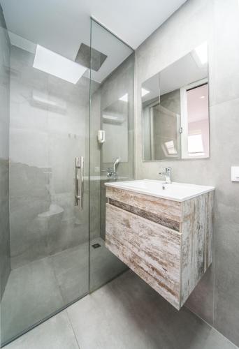 REY DE SEVILLA FLATS - Duplex Museo