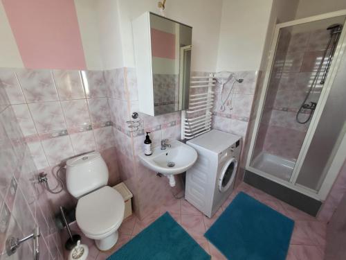 Kúpeľňa v ubytovaní Apartament z widokiem na panoramę Tatr "AppWidokowa9"