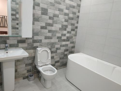 Koupelna v ubytování European Village Old Villa #6