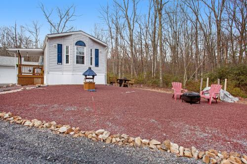 Paradise in the Poconos – Photos 3