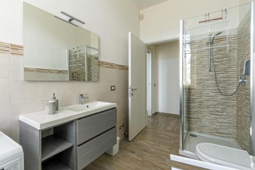 Ένα μπάνιο στο Al 33 di Via Roma - Apartments