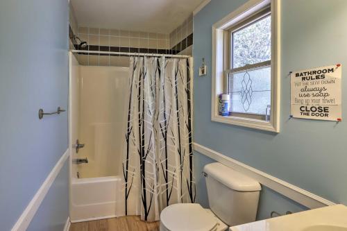 Gallery image of Mountain Getaway with Pond, Grill, and 2 Fire Pits! in Andrews