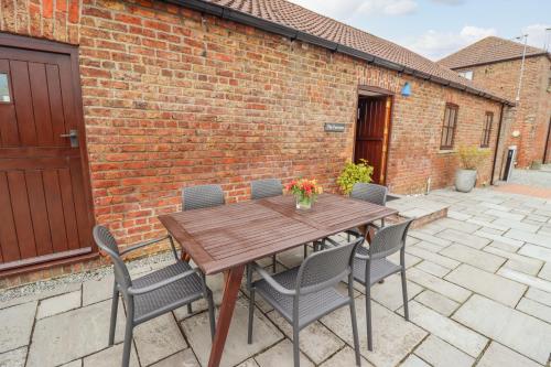 Furrows Cottage – Photos 2