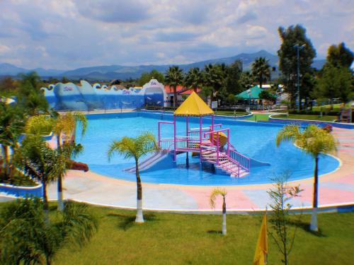 Πισίνα στο ή κοντά στο Hotel Splash Inn