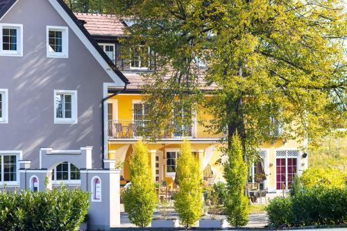 Winzerhotel am GUT MOSER