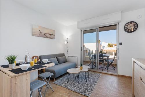 Monica beach by PÓM, plage à 200m, piscine, sauna