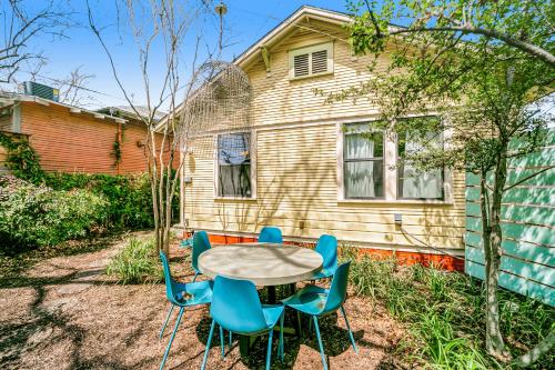 Beautiful Art Bungalow – Photos 2