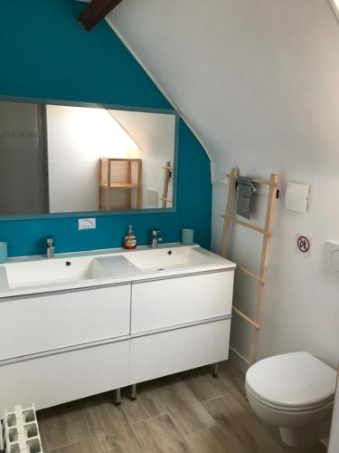 Ванна кімната в La Maison Blanche
