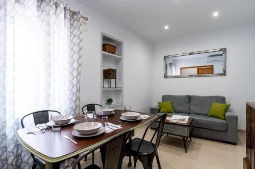 Holi-Rent Salado