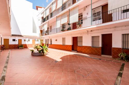 Holi-Rent Salado