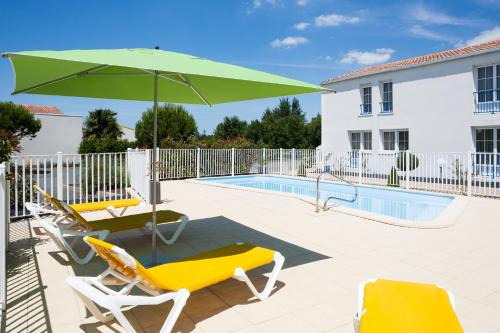 Πισίνα στο ή κοντά στο ibis Styles Marennes d'Oléron