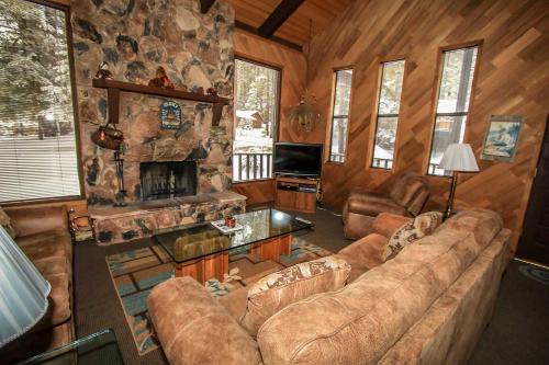 Colbert Cabin-966 by Big Bear Vacations