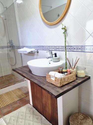 Ένα μπάνιο στο Cosy Guest House - Villa das Alfarrobas