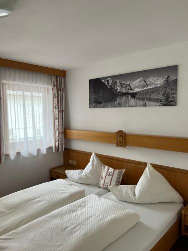 Gallery image of Hotel Pension Siggi in Sankt Leonhard im Pitztal