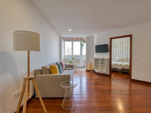 Bright Townhouse - Views - 5 min walk to the Beach