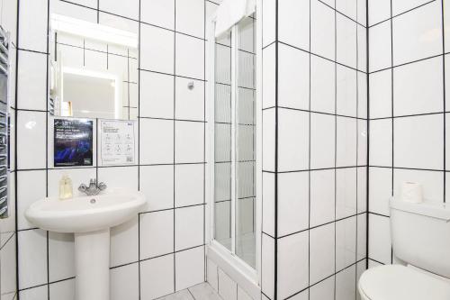 Chelsea Guest House Image