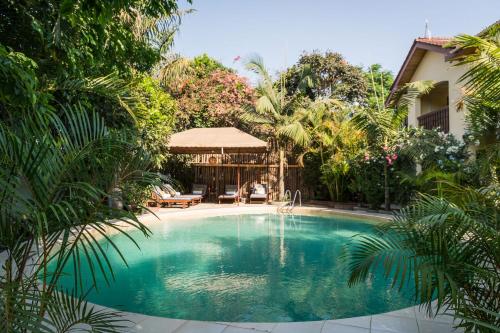 Bassein majutusasutuses Villa Arumeru või selle lähedal