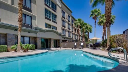 Best Western Plus Las Vegas South Henderson Image