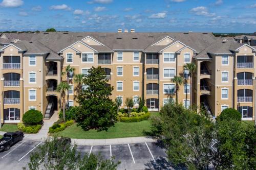 Magical Adventure Condo w Waterpark near Disney No Resort Fees photo 37