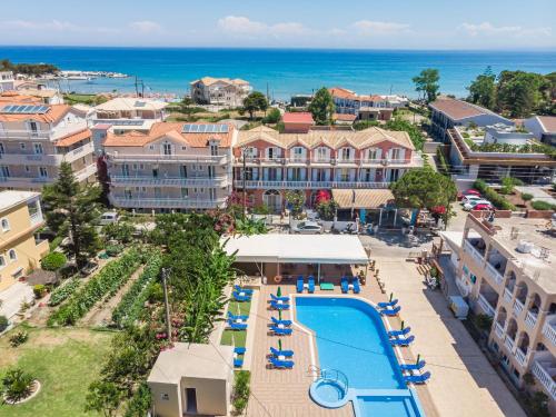 an aerial view of a resort with a swimming pool at ALADDIN TSILLIVi in Tsilivi