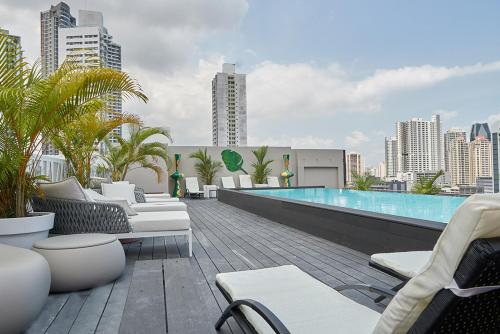 Bazén v ubytování Gran Evenia Panamá Hotel nebo v jeho okolí