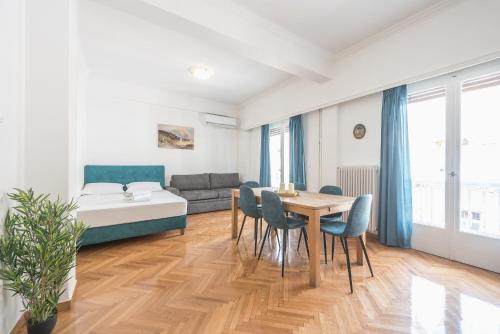 Postel nebo postele na pokoji v ubytování Victoria Sun Apartments