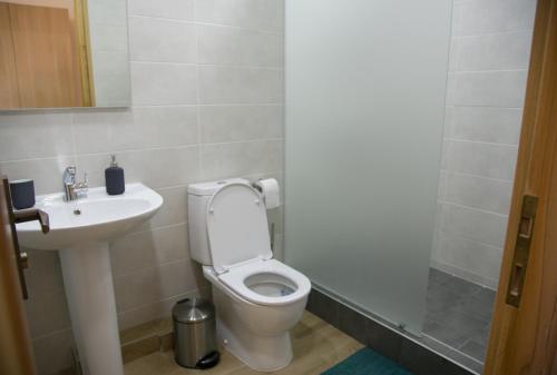 KASA guesthouse Gyumriにあるバスルーム