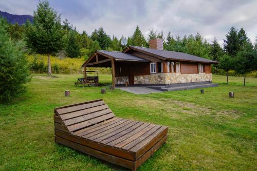 Landskap semula jadi dekat dengan lodge