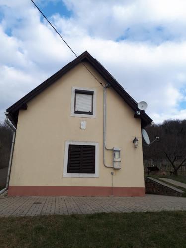 Kéknefelejcs Vendégház 8297 Tapolca, Babits Mihály utca 12. kép - 3