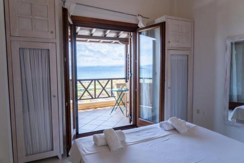 Gallery image of Alemar Estates Ouranoupolis in Ouranoupoli
