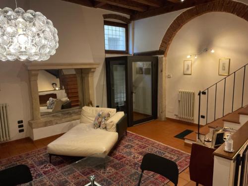 Fotografie z fotogalerie ubytování Loft Ponte Pietra v destinaci Verona