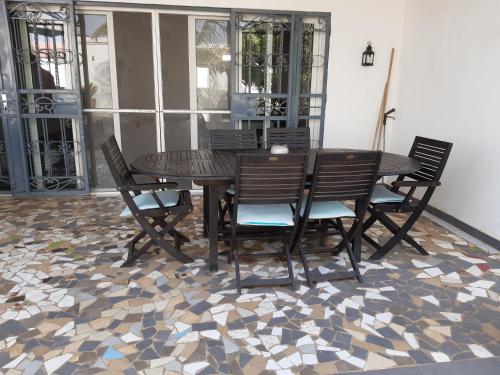 Μπαλκόνι ή βεράντα στο Villa JAJA Piscine-Climatisation
