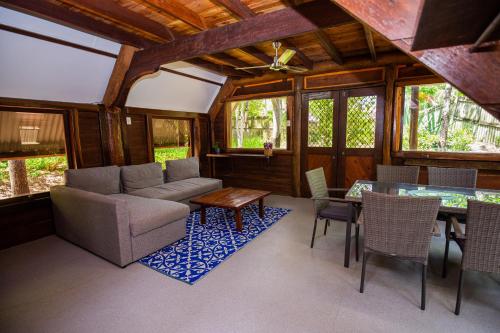 Ruang duduk di Great Keppel Island Hideaway