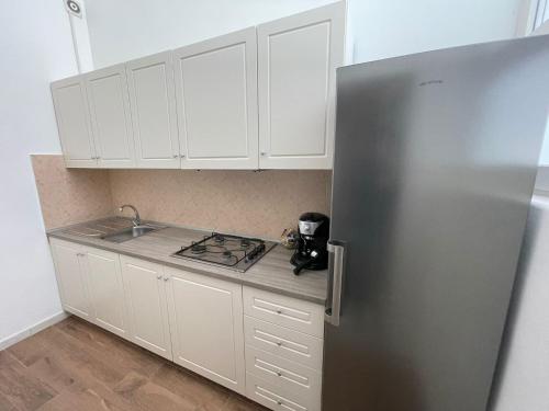 Dapur atau dapur kecil di Faro Bianco Gallipoli - Suites & Apartments