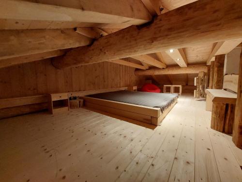 Voodi või voodid majutusasutuse Ferienhaus - Chalet - Lechtraum toas