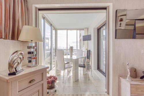 Photo de la galerie de l'établissement APPARTEMENT LA GRANDE MOTTE (34280), à La Grande Motte