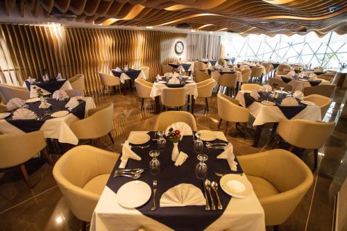 Restaurace v ubytování Pearl Hotel