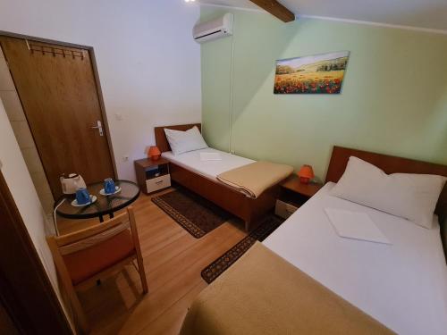 Φωτογραφία από το άλμπουμ του Camp Krka σε Lozovac