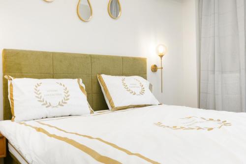 LUXURY #5 by OTOTO