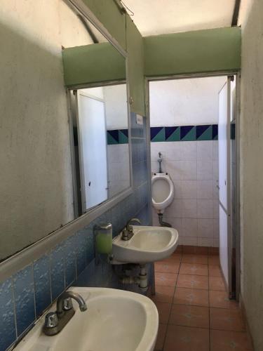 Un baño de Posada Las Graditas