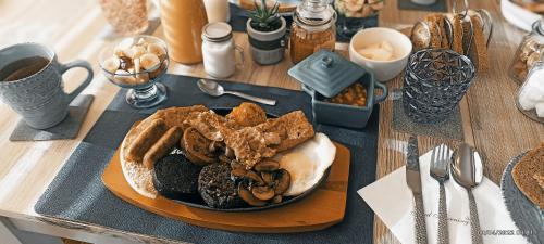 Jídlo v bed and breakfast nebo okolí
