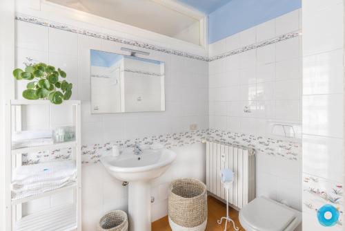 Salle de bains dans l'établissement Maji Como Lake Varenna