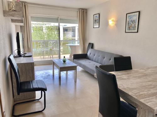apartament de luxe con piscina