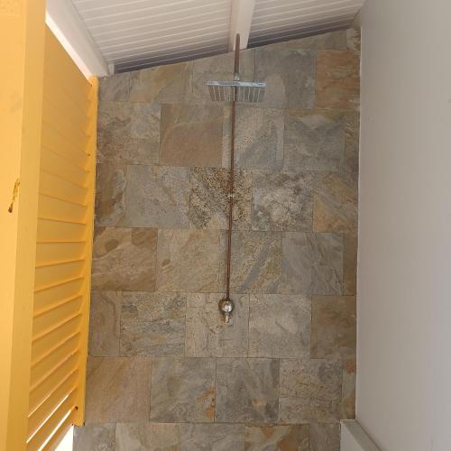Ένα μπάνιο στο Maison de vacances les pieds dans l'eau